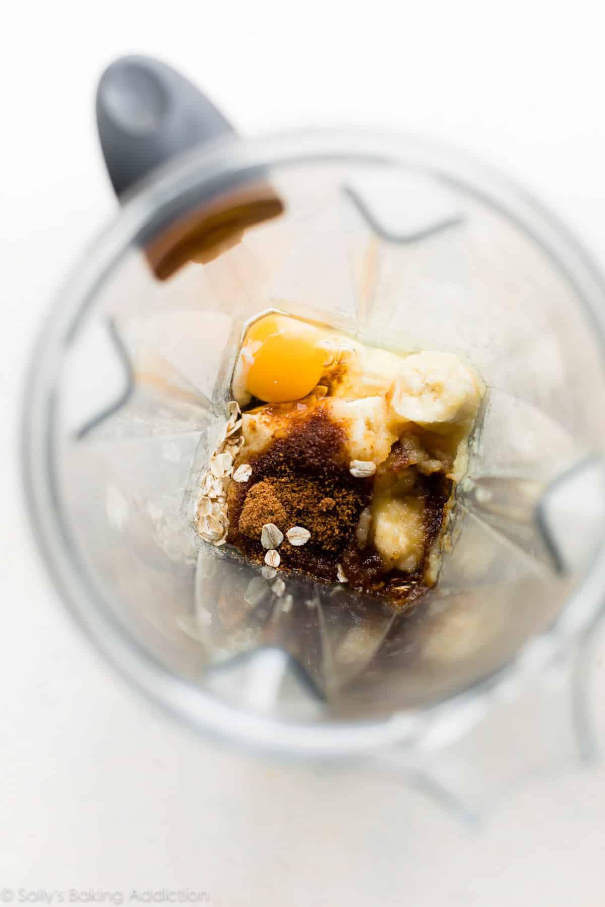baby muffins ingredients in a blender